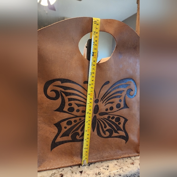 Handmade Leather Purse w/Butterfly "Branding" - Picture 8 of 9